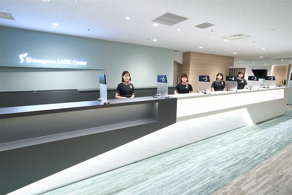 品川近視クリニック 東京院の受付